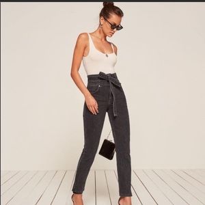 Reformation belted jeans size 24